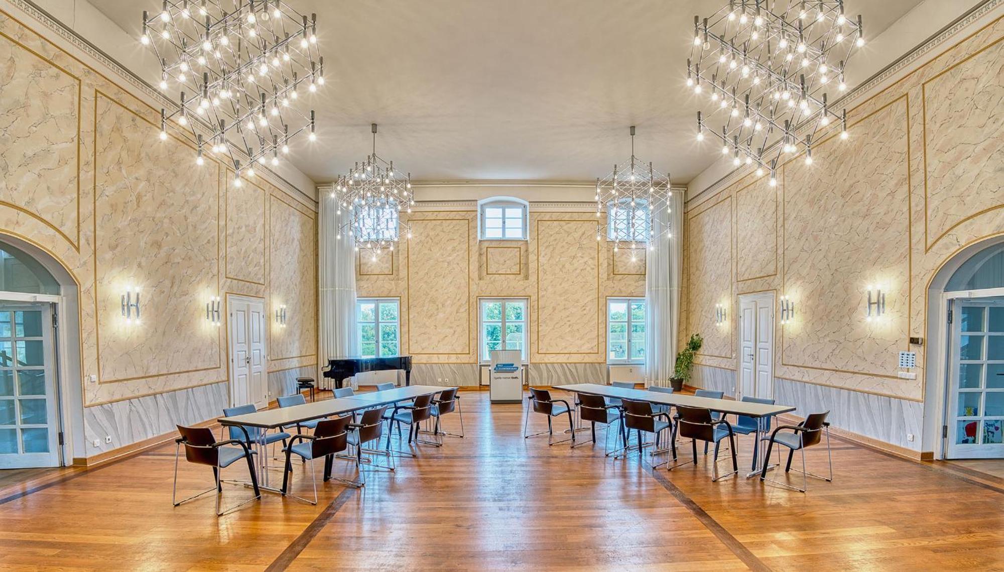 Holly Gmbh Ferienwohnungen Bad Alexandersbad Esterno foto